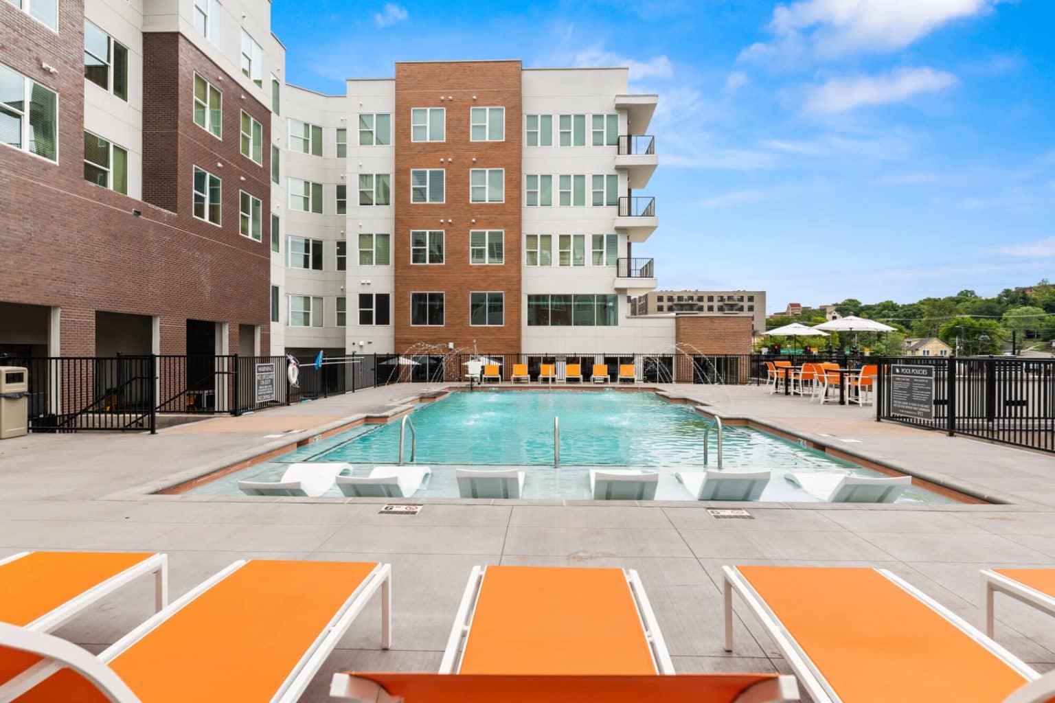 Student Apartments near the University of Tennessee Knoxville Nova